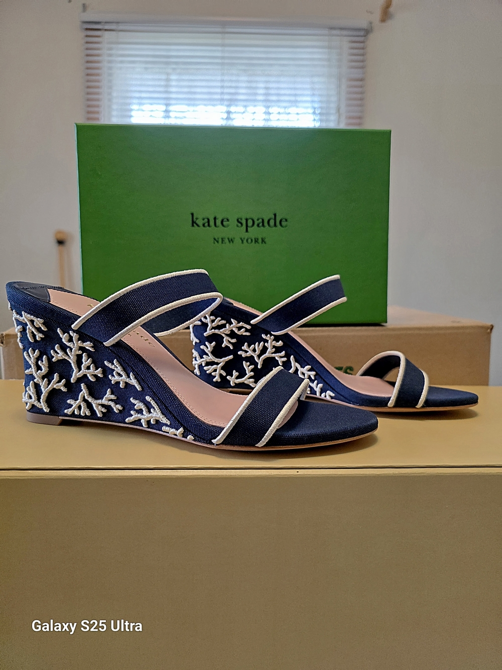 Kate Spade Santorini Wedges In Blazer Blue/Cream  Size 7B